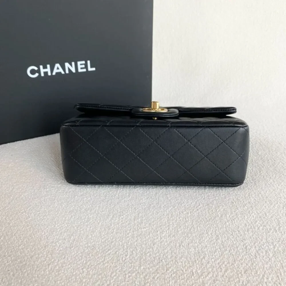 Chanel Women Pre-Loved Bag Very Good Condition